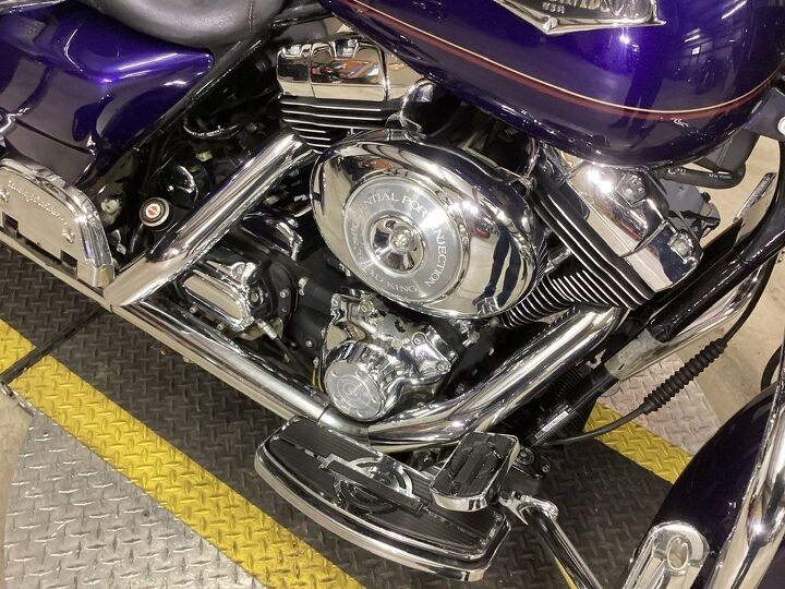 52 037 miles vance and hines exhaust high flow intake chrome floorboards and