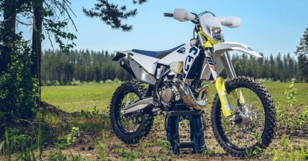 Husqvarna Motorcycles | Motorcycle.com Husqvarna motorcycle dealers near me
