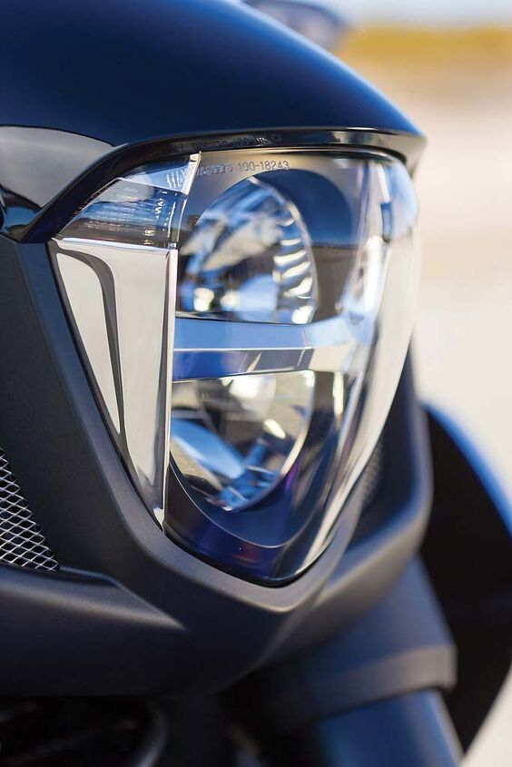 2014 honda valkyrie revealed, The LED headlight is both futuristic and effective at casting illumination