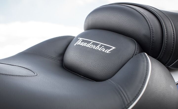 2014 triumph thunderbird commander and thunderbird lt first ride review, The seat with its innovative lumbar support provides an all day comfortable perch to watch the scenery go by