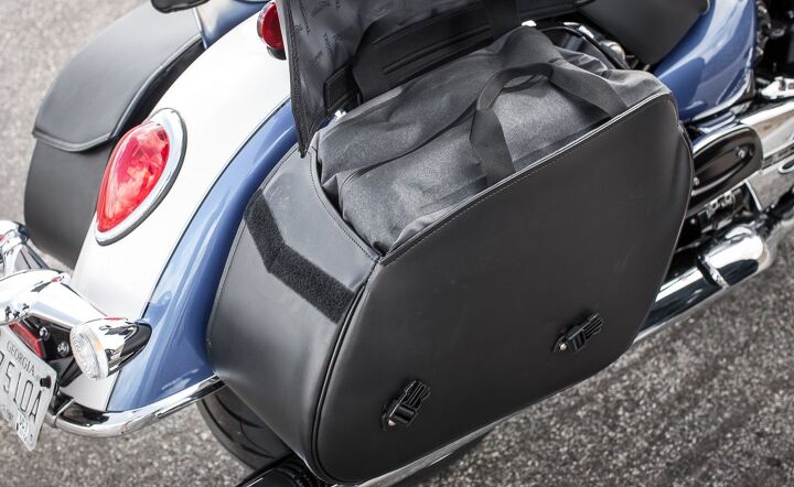 2014 triumph thunderbird commander and thunderbird lt first ride review, Triumph includes removable waterproof bag liners as standard equipment a nice touch