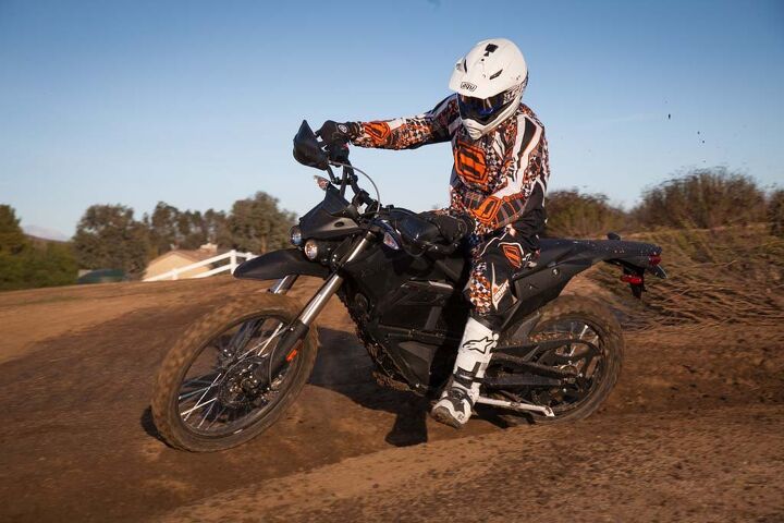 2014 zero fx dirt review video, For someone with little dirt experience like the author the FX proved to be a fantastic learning platform With power dialed back and no gears to worry about I could just focus on riding