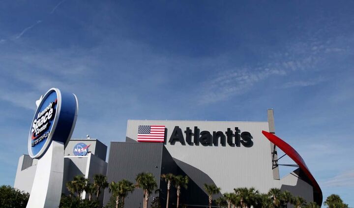 the wings tour 2014 leg three video, Along with its exhibits the Kennedy Space Center Visitor Complex holds two IMAX theaters and several flight simulators