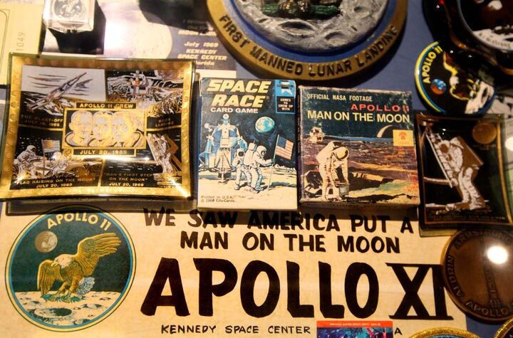 the wings tour 2014 leg three video, Memorabilia from the Apollo missions at the Astronaut Hall of Fame