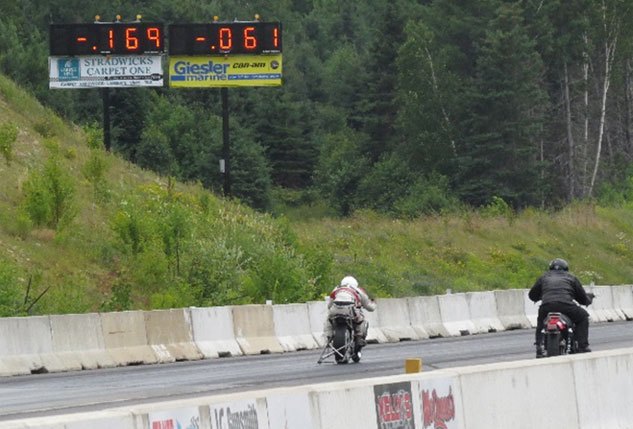 motorcycle drag racing at king of the north dragway video, Racers competing for best time on the 1 8 mile dragway