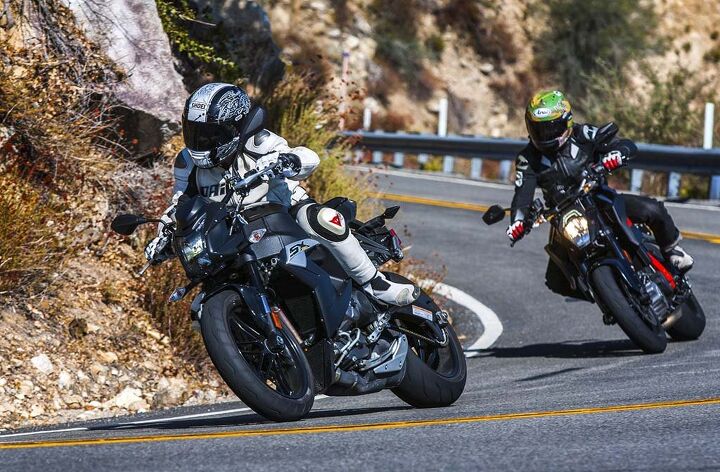 brutish v twin streetfighter comparo part 3 2014 ebr 1190sx vs 2014 ktm 1290 super, The EBR comes alive when the roads start to bend It s here where a competent EBR rider can make time on a less skilled KTM rider as the 1190 s chassis is supremely agile