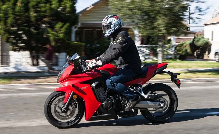 middleweight intermediate sportbike shootout video, The forward tilt of the Honda s rider is plain to see though the increased legroom might be less noticeable