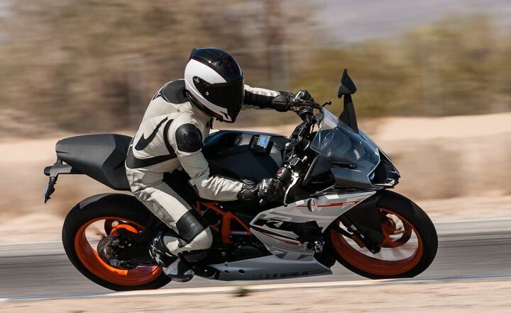 beginner ish sportbike shootout video, As the most track focused of the four the KTM RC390 sports the most aggressive geometry numbers This is clear in how eager the RC likes to flick from side to side