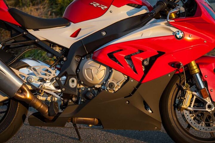 2015 six way superbike street shootout video, I don t think its looks would let me buy it says Burns Silver swingarm and black frame is like brown shoes with a black suit For freeway cruising though it s the best Clip ons not quite so low as most of the others and possibly the cushiest seat