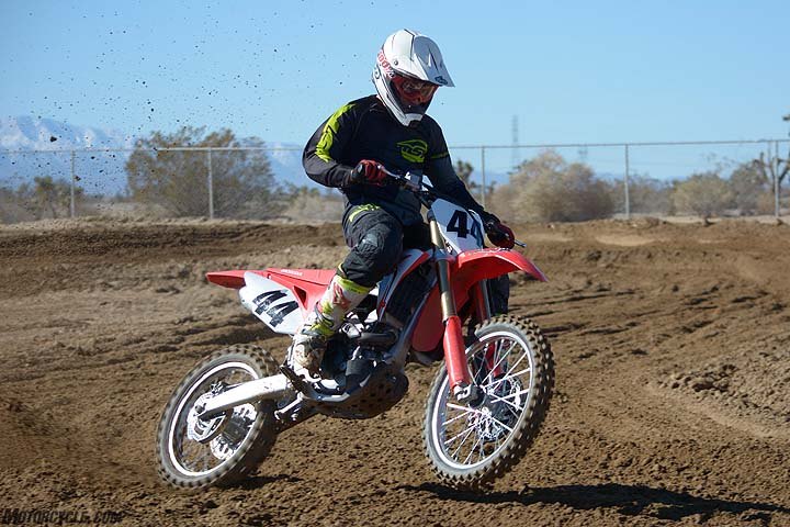 honda crf450r vs husqvarna fc450 vs kawasaki kx450f vs ktm 450 sx f vs suzuki, If you want snappy power the Honda delivers it and then some The CRF launches hard from down low and pulls all the way to its rev limiter