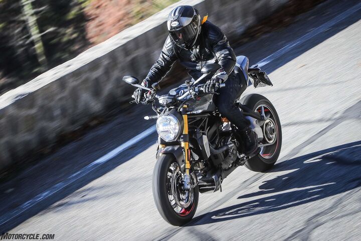 2017 ducati monster 1200s first ride review, Brembo M50 calipers have never failed to impress us and that holds true with the setup in the 1200S Ducati was smart to fit them with less toothy pads than in its Panigale brother which provided a wide latitude of pressure to confidently judge precise braking even during changeable road conditions Stellar kit