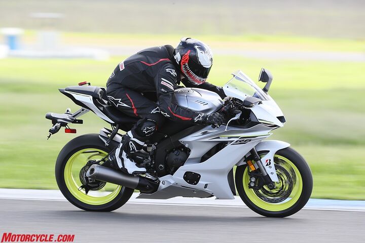 2017 yamaha yzf r6 review, With my 5 foot 8 inch frame I could barely keep my elbows and knees separated in a tuck And I did notice a calm pocket of air in front of me as well The taller windscreen definitely helps direct air over the head instead of in your face