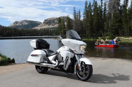 how to choosing the right type of motorcycle 91554, Tourers like the Victory Cross Country Tour offer plenty of wind protection and ample storage space perfect for weekend getaways out of the city