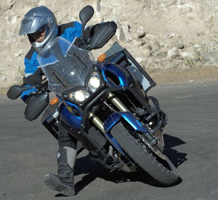 2012 yamaha super tenere review motorcycle com, At 540 pounds without fuel the Super T n r isn t a small bike But that doesn t mean it can t be ridden like a supermoto