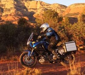 2012 yamaha super tenere review motorcycle com, Should your adventures take you far you ll probably want to fit your T n r with the optional aluminum skinned luggage