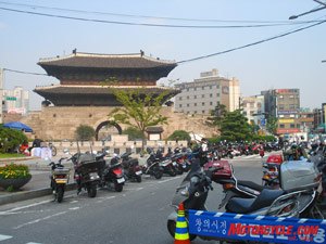 the adventures of riding in korea, Dongdaemun Gate The former East Gate of Seoul from when the city was actually a walled fortress town