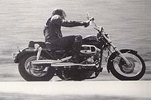 1997 harley davidson dyna low rider motorcycle com, The Shovelhead version of the FXR in action