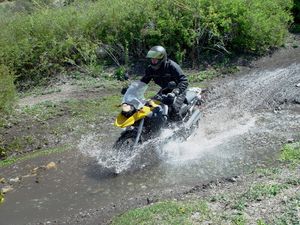 review 2005 bmw r 1200gs motorcycle com, Thank you BMW we ve been trying to get Sean to take a bath for months
