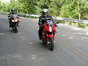 manufacturer hyosung gt650 vs suzuki sv650 14284, The Hyosung compared very well to the SV on the road