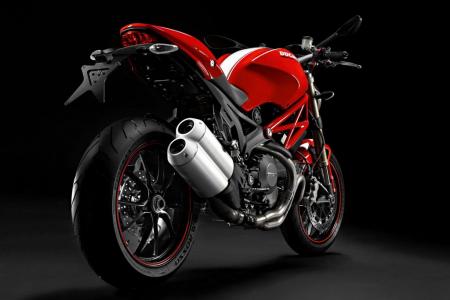 eicma 2010 milan show wrap up, Joining the Diavel at EICMA was the new Ducati Monster 1100 EVO