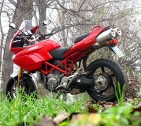 2007 ducati multistrada 1100 motorcycle com, Please keep hands and feet inside the ride at all times