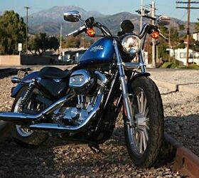 2010 Harley-Davidson Sportster 883 Low Review - Motorcycle.com