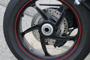 2012 triumph speed triple r review motorcycle com, Forged five spoke wheels from PVM shed significant reciprocating mass and help the Speed Triple R in virtually every performance category