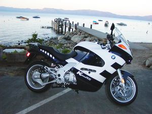 ebass bmw k1200rs walkabout motorcycle com, Quite a looker ain t she
