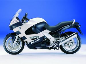 ebass bmw k1200rs walkabout motorcycle com, The K1200RS looks super clean without it s hard cases