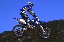 2001 yamaha dirtbikes motorcycle com, Dustin Nelson felt the 01 YZ426F actually had too much power this day at Glen Helen