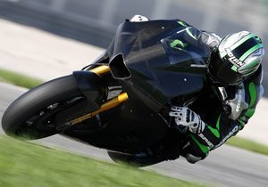 kawasaki returns to motogp, Marco Melandri will ride a Kawasaki ZX RR in the 2009 MotoGP Championship for the Hayate Racing Team