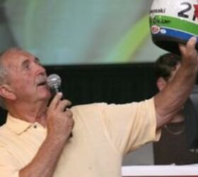 the 2006 monterey classic bike auction, Gavin Trippe showing Eddie Lawson helmet