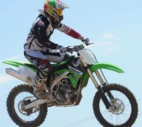 2011 kawasaki kx450f review first impressions motorcycle com, Look Up in the sky It s a bird