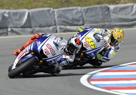 motogp 2009 brno test results, The Fiat Yamaha duo of Jorge Lorenzo and Valentino Rossi set the fastest times at the Brno test