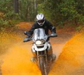 2010 bmw r1200gs and gs adventure review motorcycle com