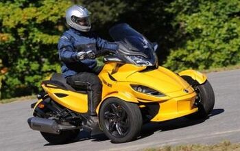 2013 Can-Am Spyder ST-S Roadster Review - Motorcycle.com