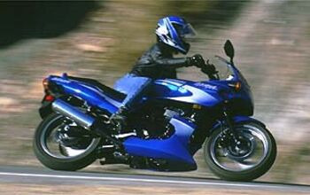 2000 Kawasaki EX500 - Motorcycle.com