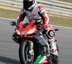 2011 aprilia rsv4 factory aprc se review motorcycle com