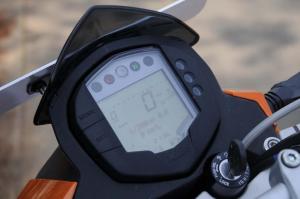 2012 ktm 200 duke review motorcycle com, We found the digital instrument cluster difficult to read