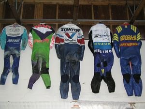 helimot one piece j 92 custom racing suit, The Helimot showroom is a museum of celebrity racing leather