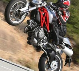 2009 ducati monster 1100 review motorcycle com, While 95 crankshaft horsepower doesn t sound like a lot an eminently surfable torque curve proves to be quite engaging