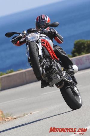 2009 ducati monster 1100 review motorcycle com