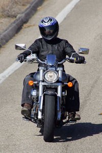 2006 light middleweight cruiser comparison motorcycle com, Suzuki