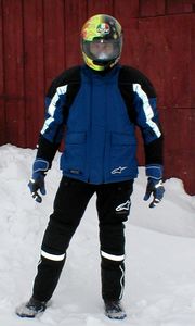 alpinestars gear armor against the elements, Bright reflective strips embedded in the sleeves and legs make the Jet Road gear easy to see at night