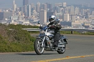 a new way to cruise 2007 hyosung avitar road test motorcycle com