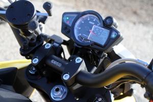 2013 zero s review motorcycle com, Zero s instrumentation isn t as comprehensive as we d like but it can be augmented with a Bluetooth enabled smartphone clamped onto an optional mount seen here in the upper left