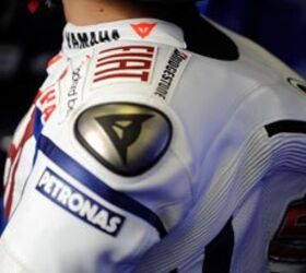 21st century technology, MotoGP stars like Jorge Lorenzo have been using Dainese airbag equipped suits since 2009 The electronics and air supply are contained within the suit s speed hump This technology is now making its way into the consumer world