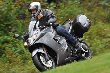 2009 triumph sprint st review motorcycle com, The Triumph Sprint ST still a player after all these years