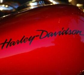 2012 Harley-Davidson Sportster SuperLow Review | Motorcycle.com