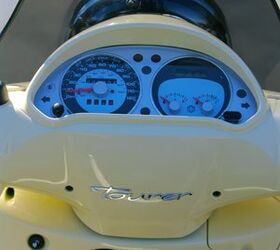 2009 piaggio bv500 scooter review motorcycle com, The BV s dash is big and clear